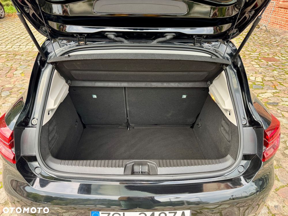 Renault Clio - 26
