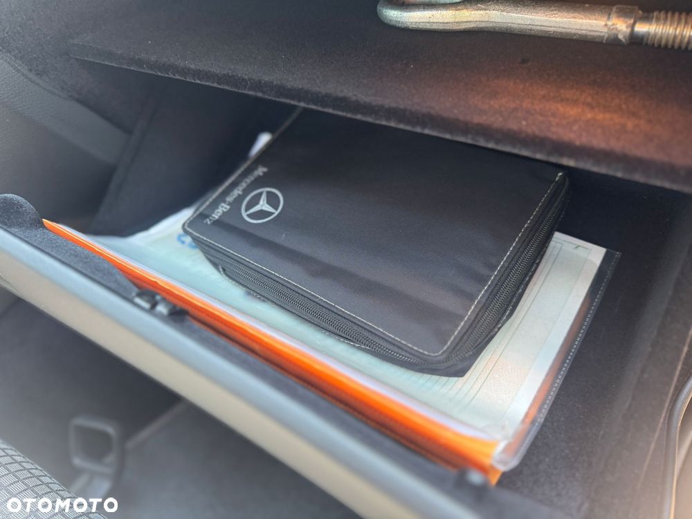 Mercedes-Benz Klasa C 220 CDI DPF Sport Edition - 19