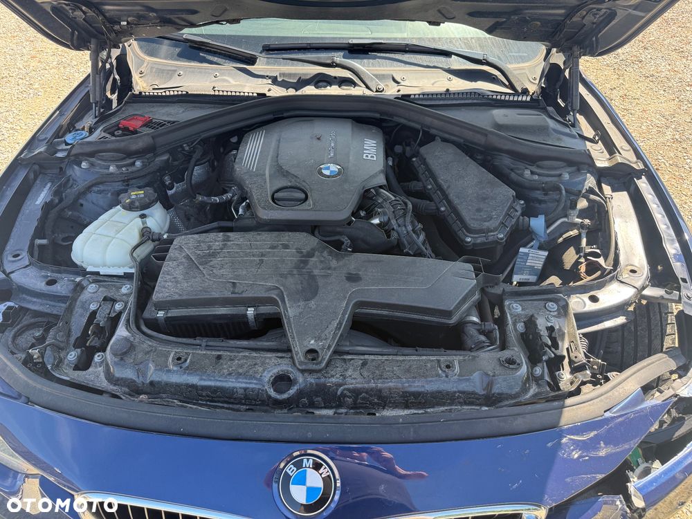 BMW Seria 3 318d M Sport - 16