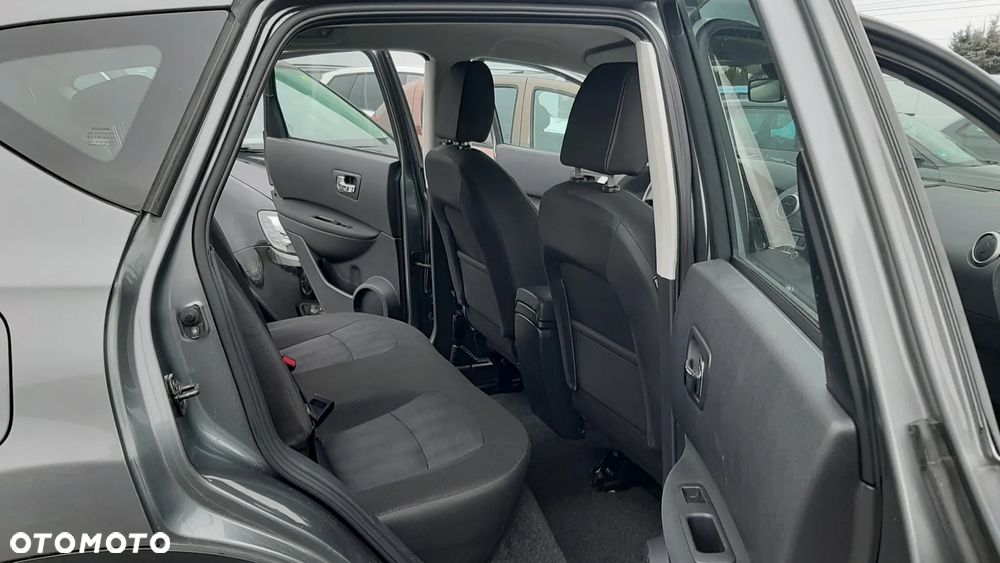 Nissan Qashqai - 16
