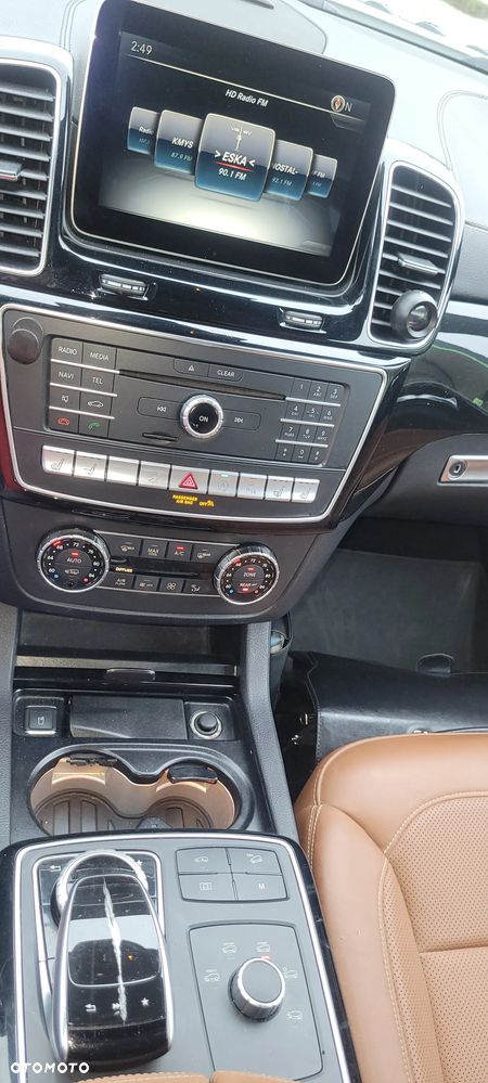 Mercedes-Benz GLS - 17