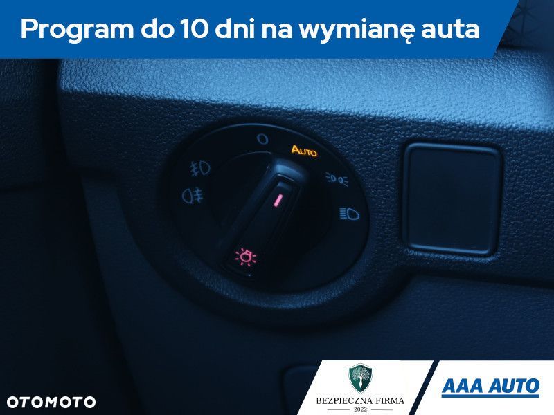 Volkswagen T-Cross - 19