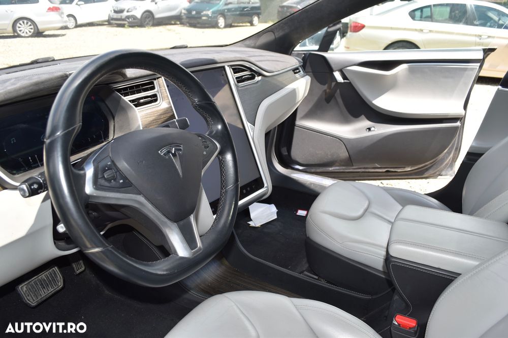 Tesla Model S 85D Allradantrieb - 8