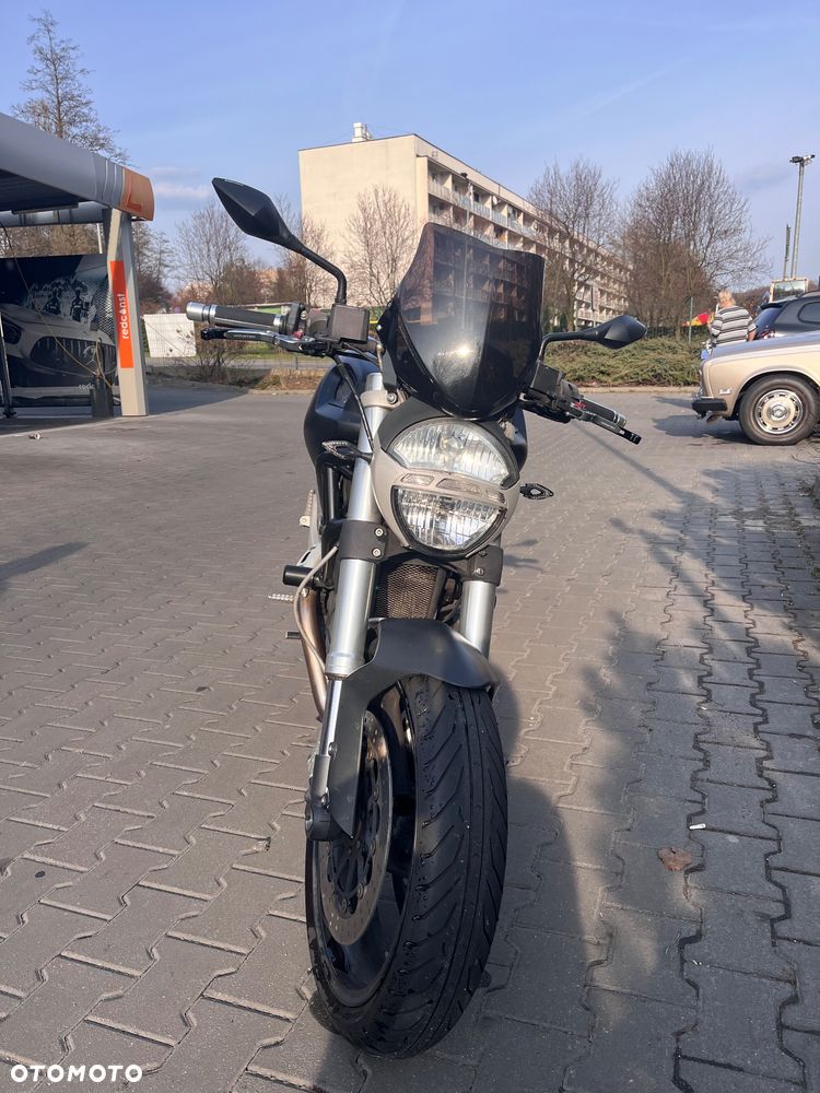 Ducati Monster - 3