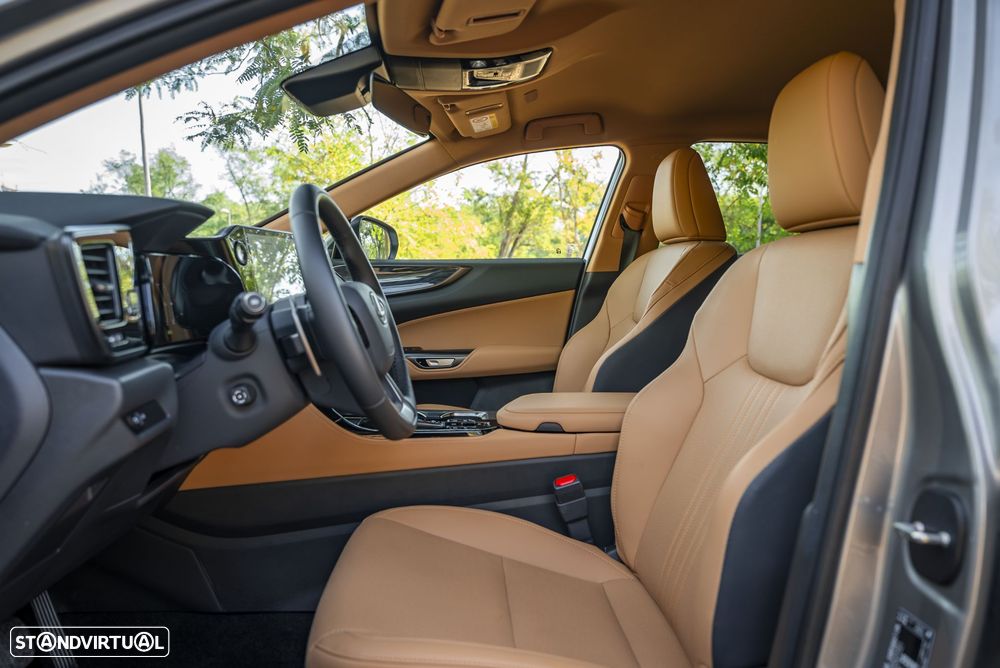 Lexus NX 450h+ Executive - 19
