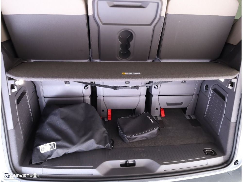 VW Multivan 1.5 TSI e-Hybrid Life DSG - 26