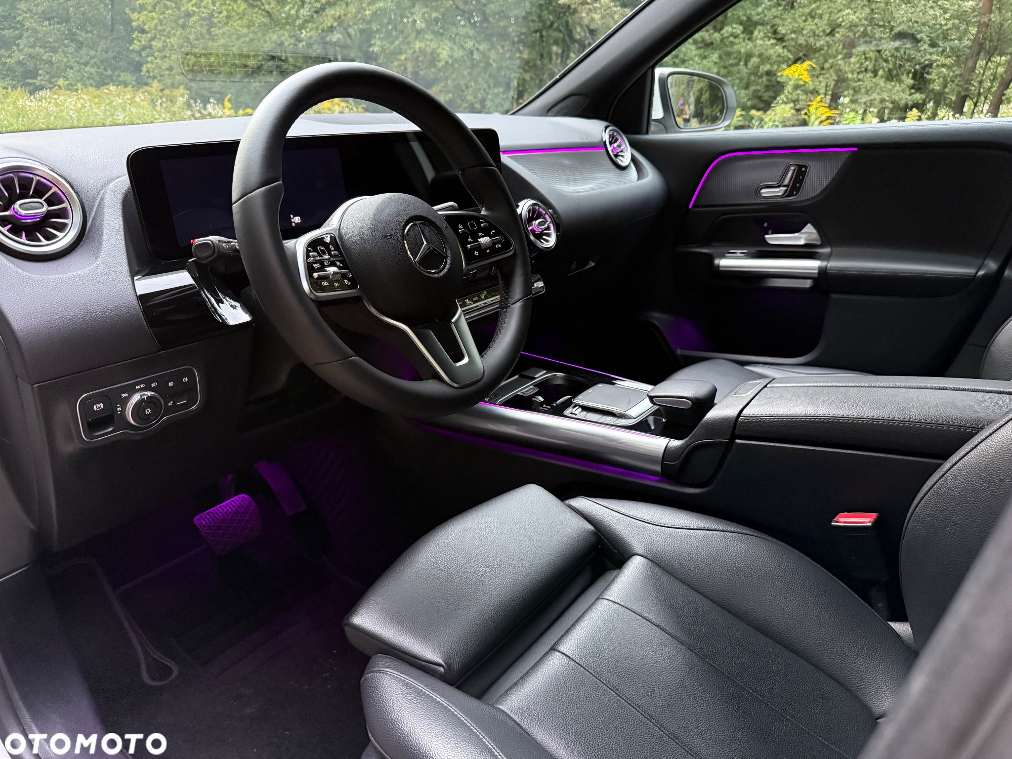 Mercedes-Benz GLA - 15
