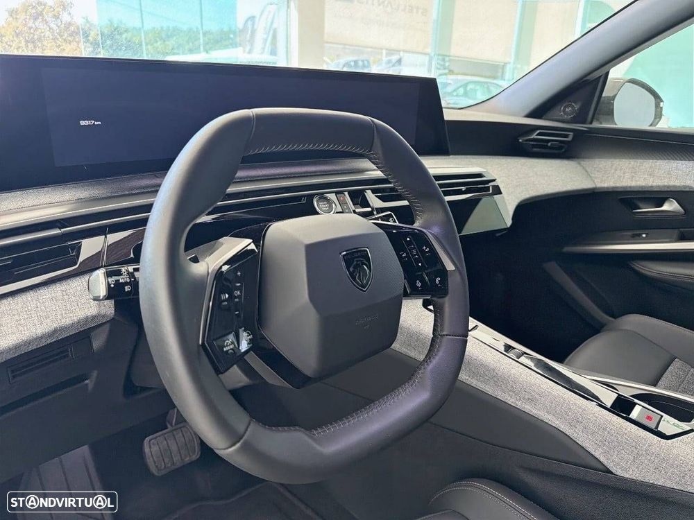 Peugeot 5008 1.2 Hybrid Allure e-DCS6 - 12
