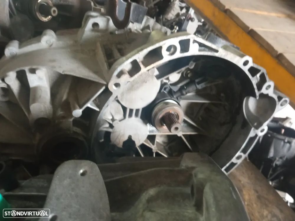 Caixa de velocidades Ford Focus S-Max 2.0 Tdci- REF: 4M5R-7002-CB - 2