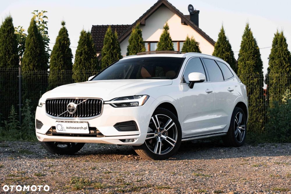 Volvo XC 60 T6 AWD Momentum - 2