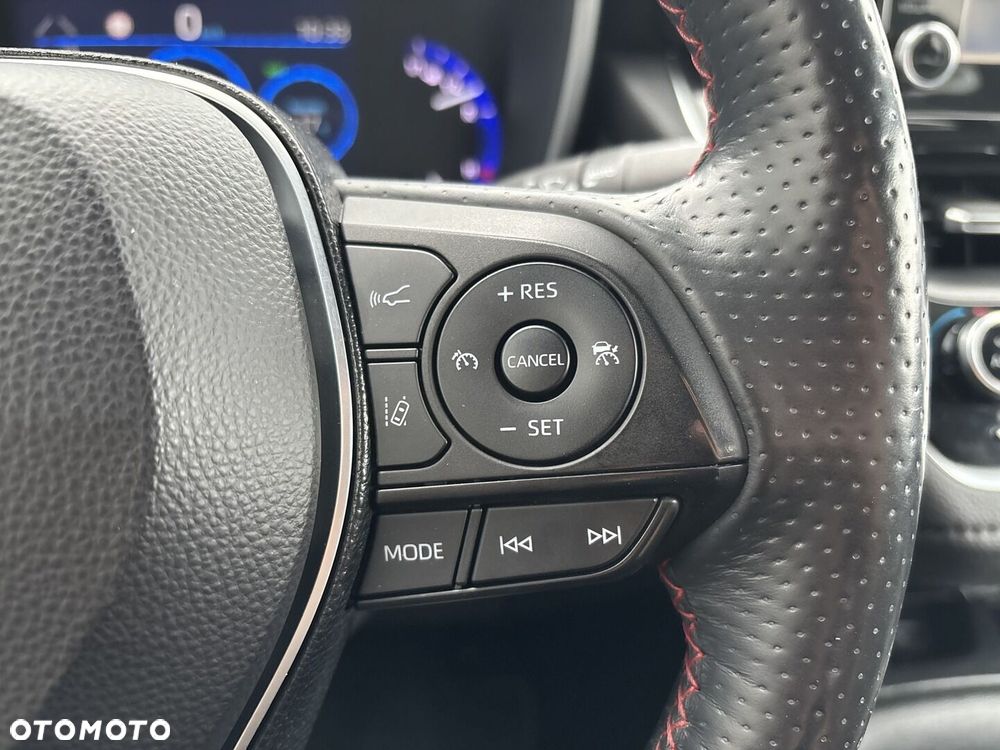 Toyota Corolla - 21