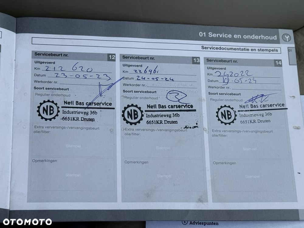 Volvo XC 60 DRIVe Momentum - 32