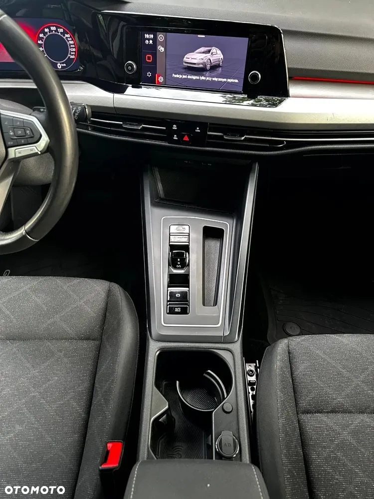 Volkswagen Golf - 12