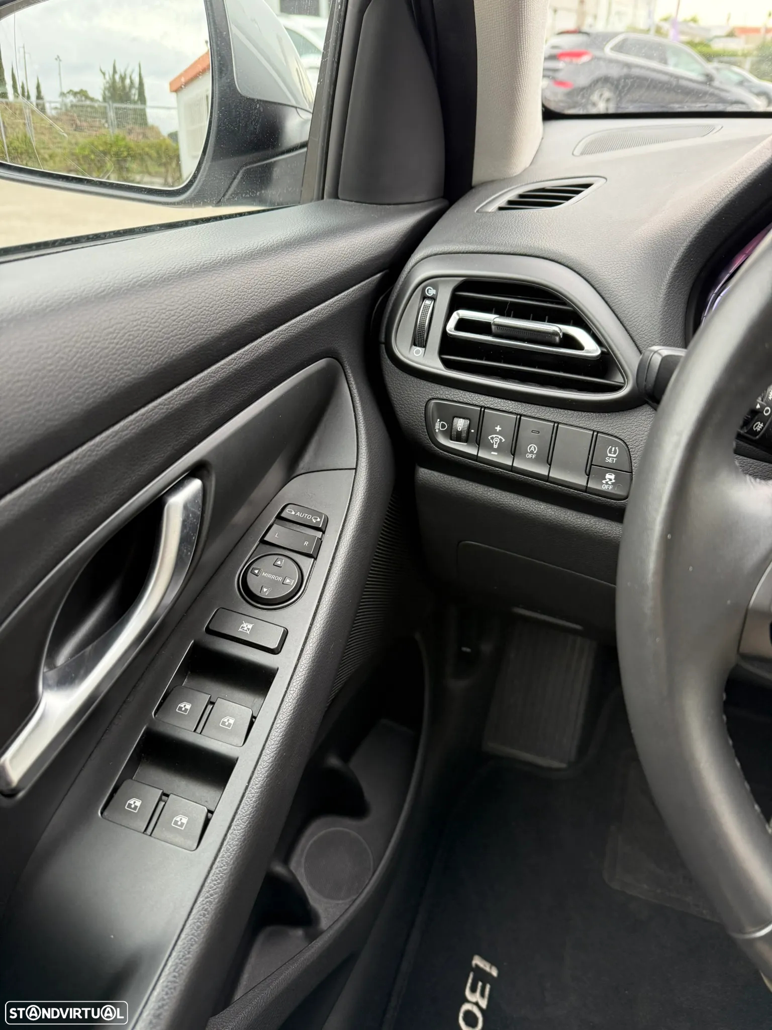 Hyundai i30 SW - 27