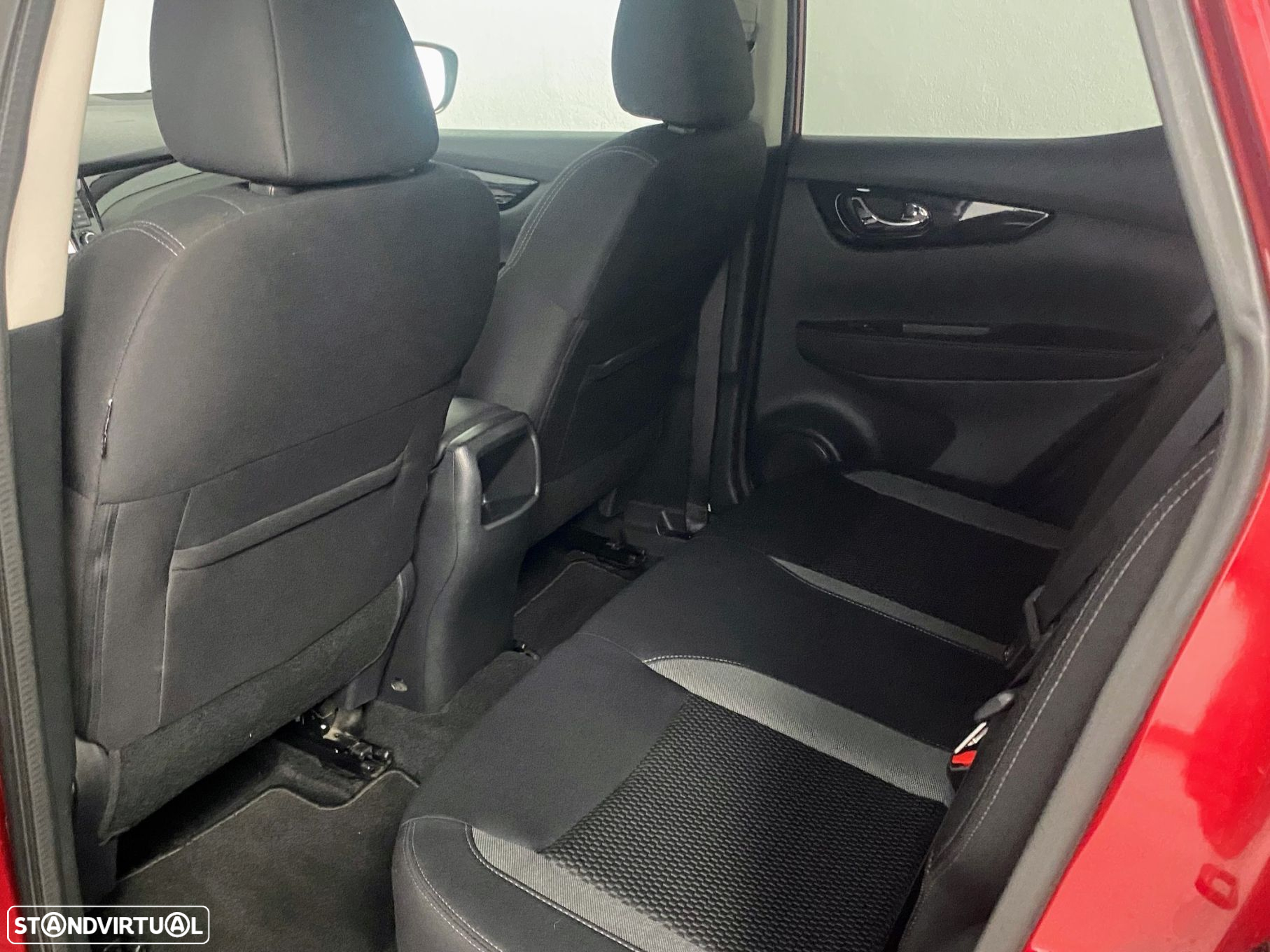 Nissan Qashqai 1.5 dCi N-Connecta DCT - 12