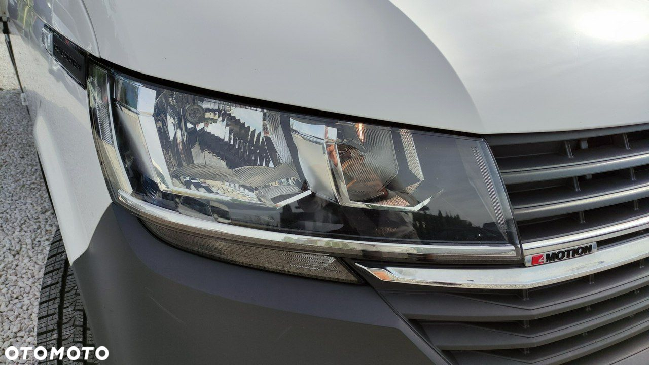 Volkswagen Transporter - 19