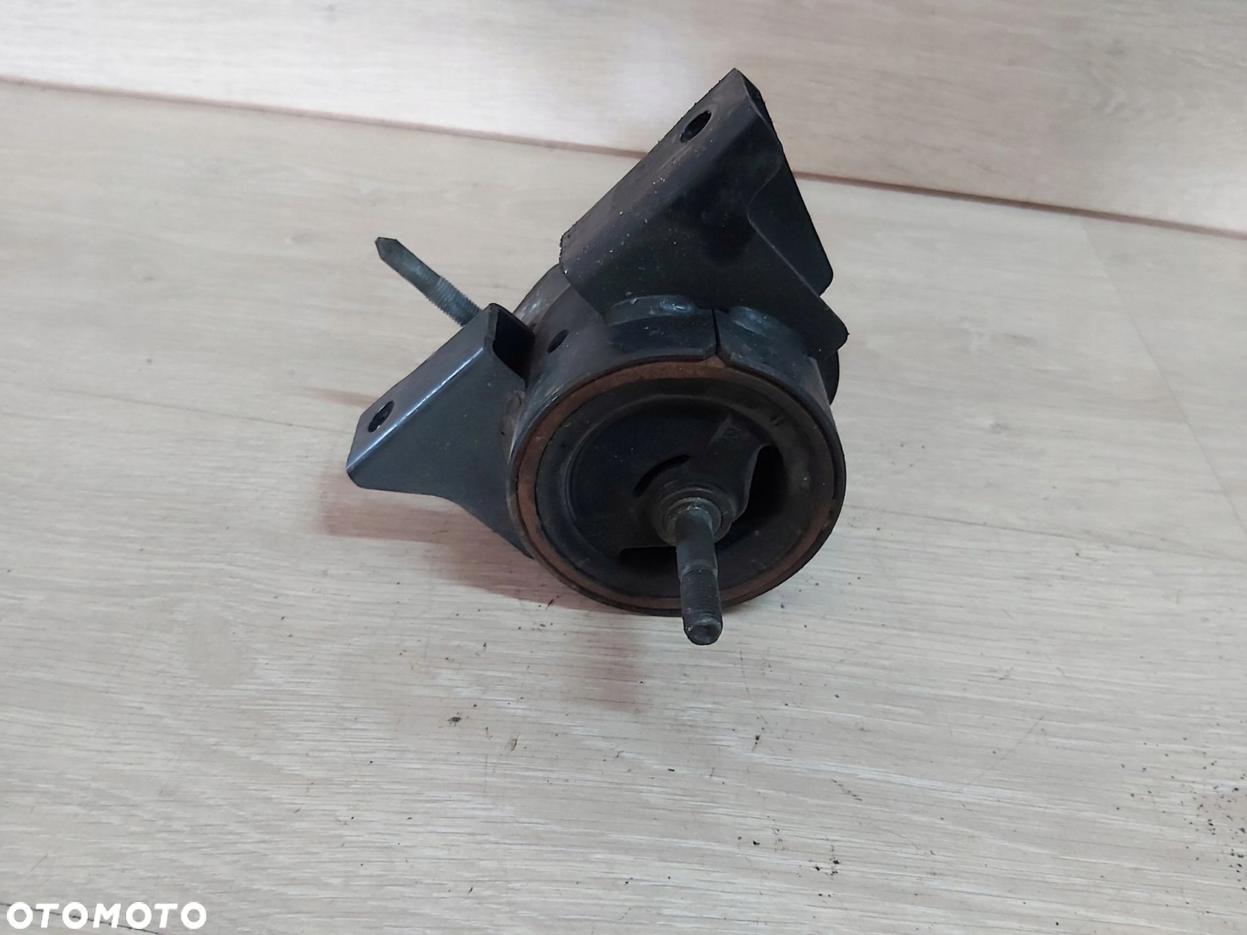 Nissan Primera P12 poduszka silnika prawa 1,6 - 2