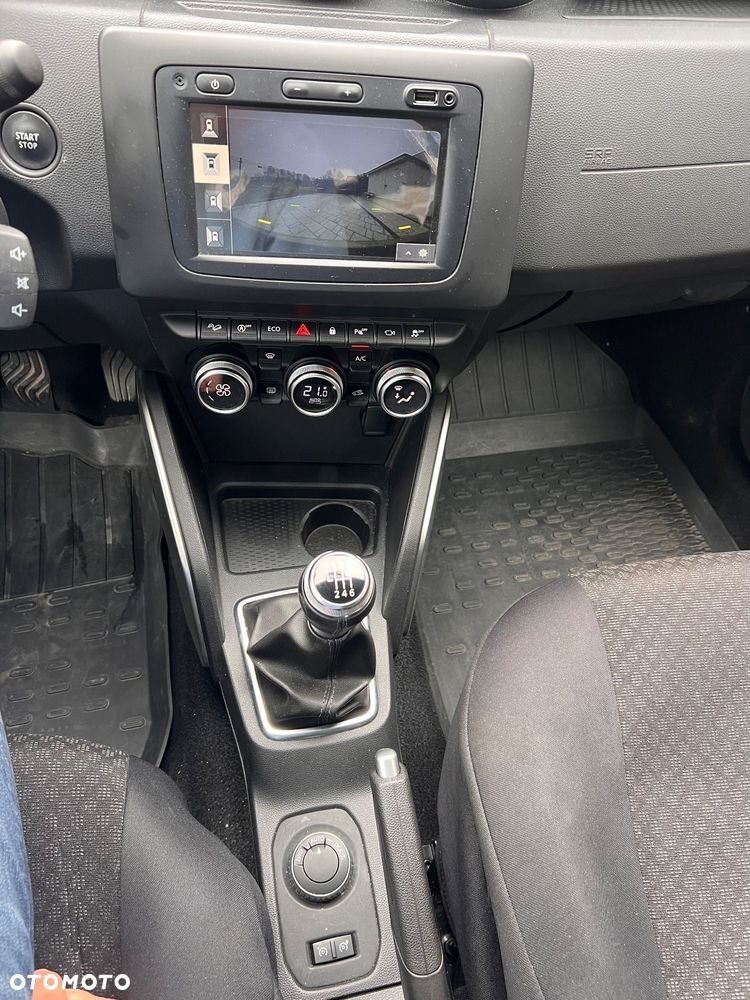 Dacia Duster 1.6 SCe Prestige 4WD - 22