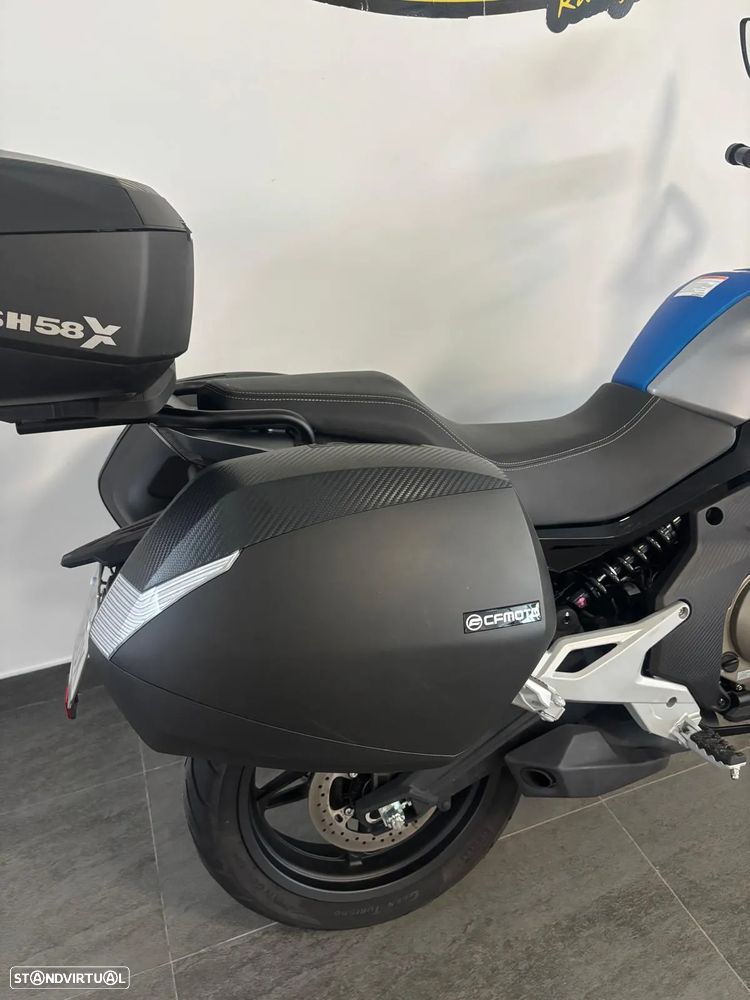 CF Moto 650MT - 6