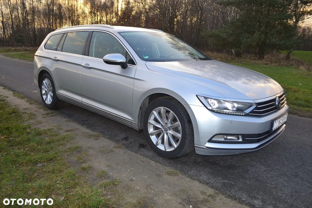 Volkswagen Passat 2.0 TDI (BlueMotion Technology) Highline - 14