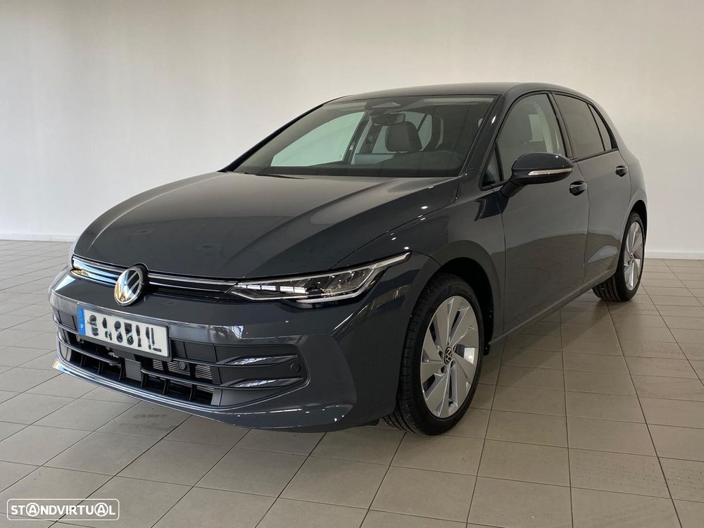 VW Golf 1.5 eTSI Urban DSG - 3