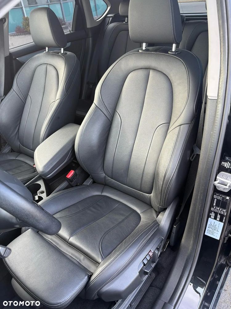 BMW Seria 2 218d - 35