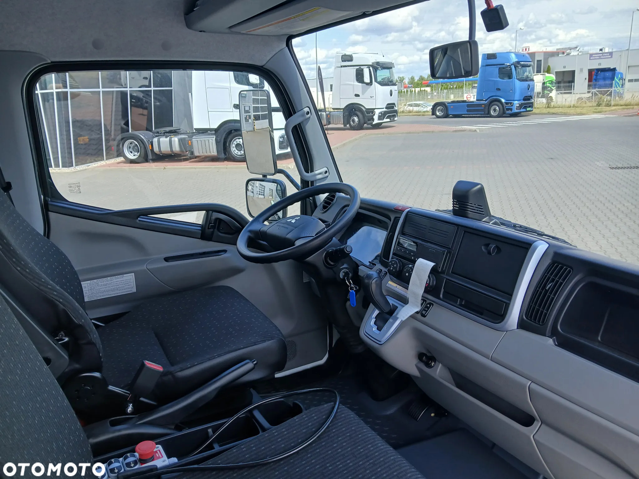 FUSO Canter 9C18 AMT - 6