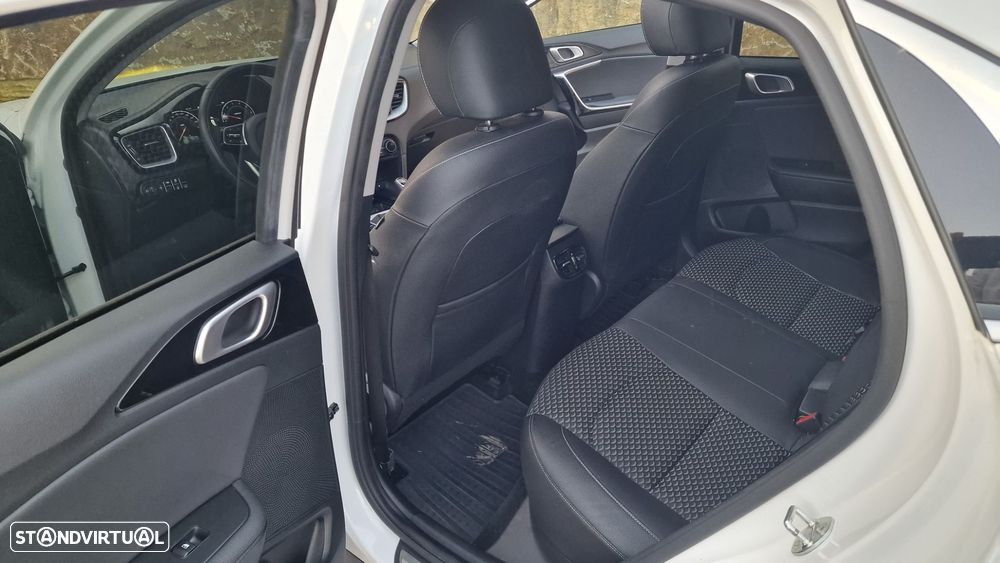 Kia XCeed 1.0 T-GDI Tech+SRF - 29