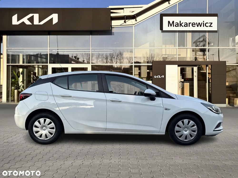 Opel Astra V 1.4 Essentia - 6