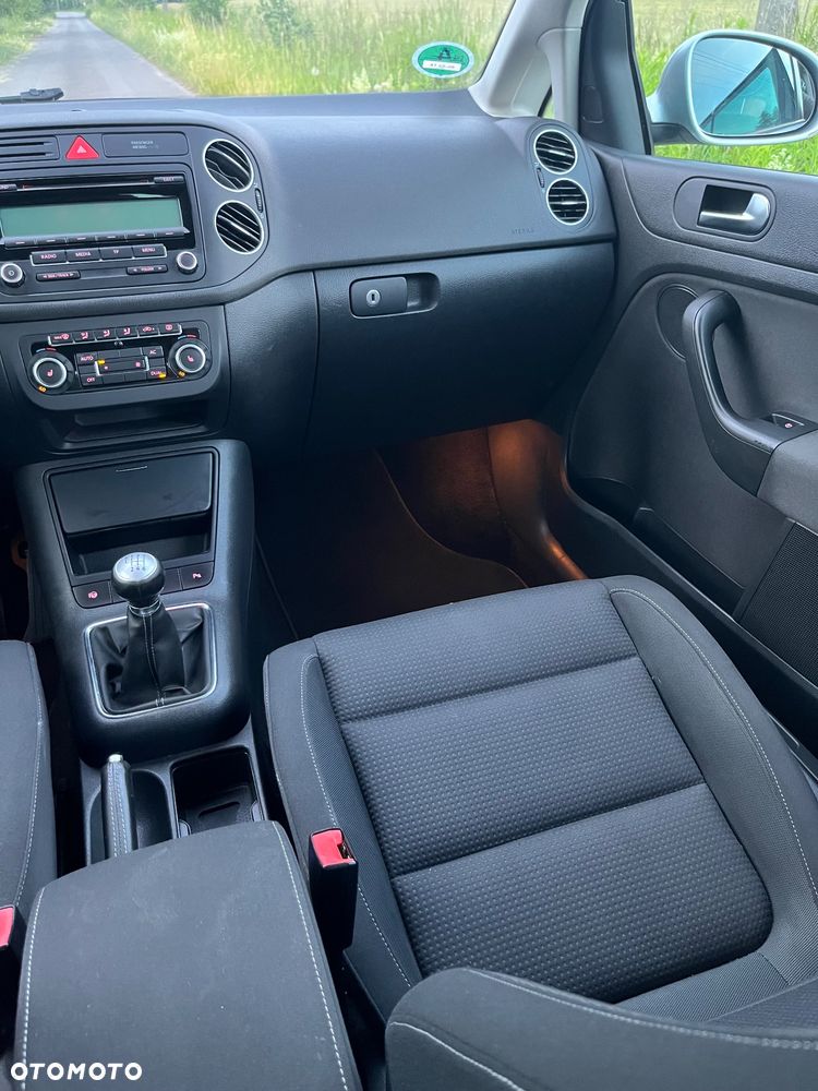 Volkswagen Golf Plus - 21