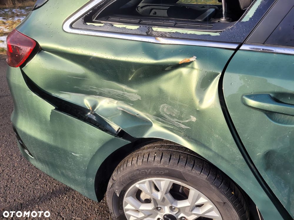 Kia Ceed 1.5 T-GDI L Business Line - 10