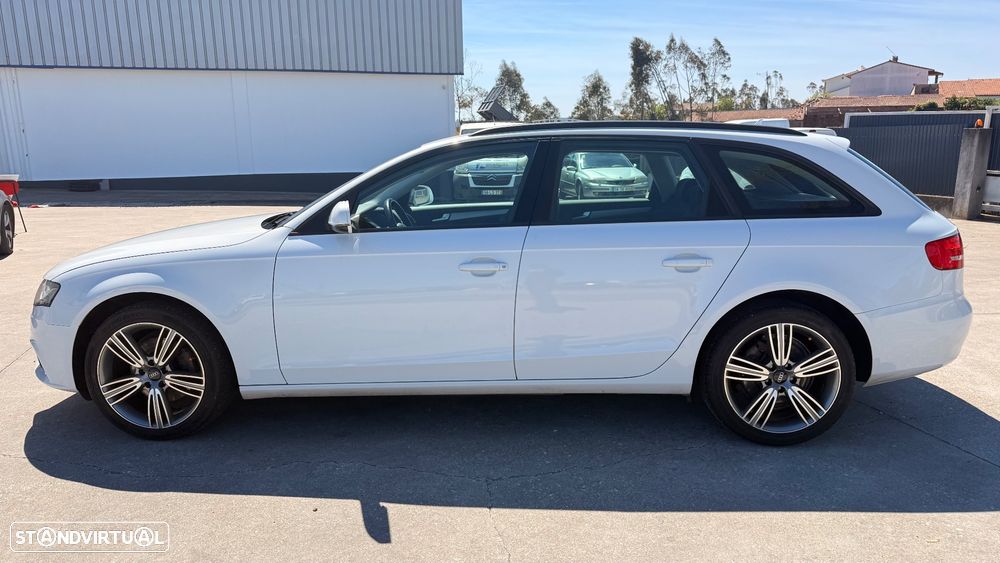 Audi A4 Avant 2.0 TDI DPF S line Sport Pack - 7