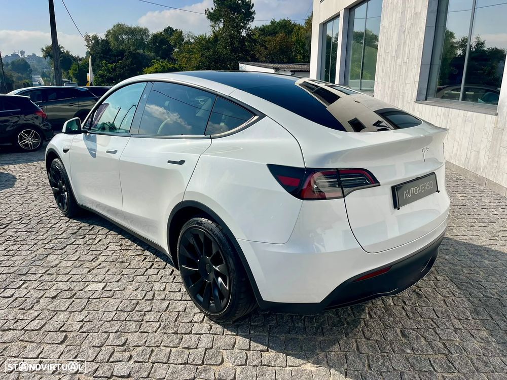 Tesla Model Y Standard - 9