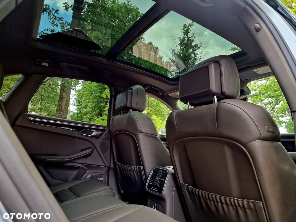Porsche Macan - 27