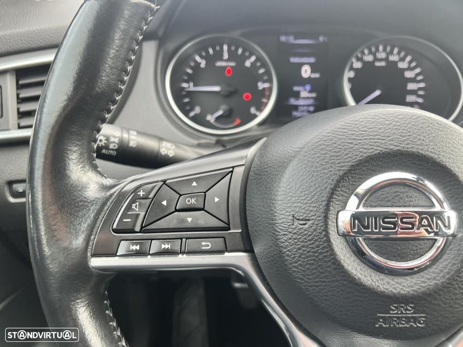 Nissan Qashqai 1.5 dCi N-Connecta - 29