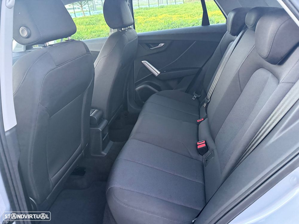 Audi Q2 30 TDI S tronic design - 14