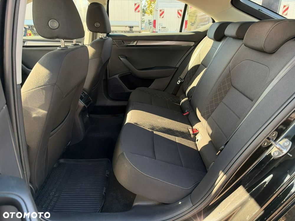 Skoda Superb 1.5 TSI ACT Active DSG - 15