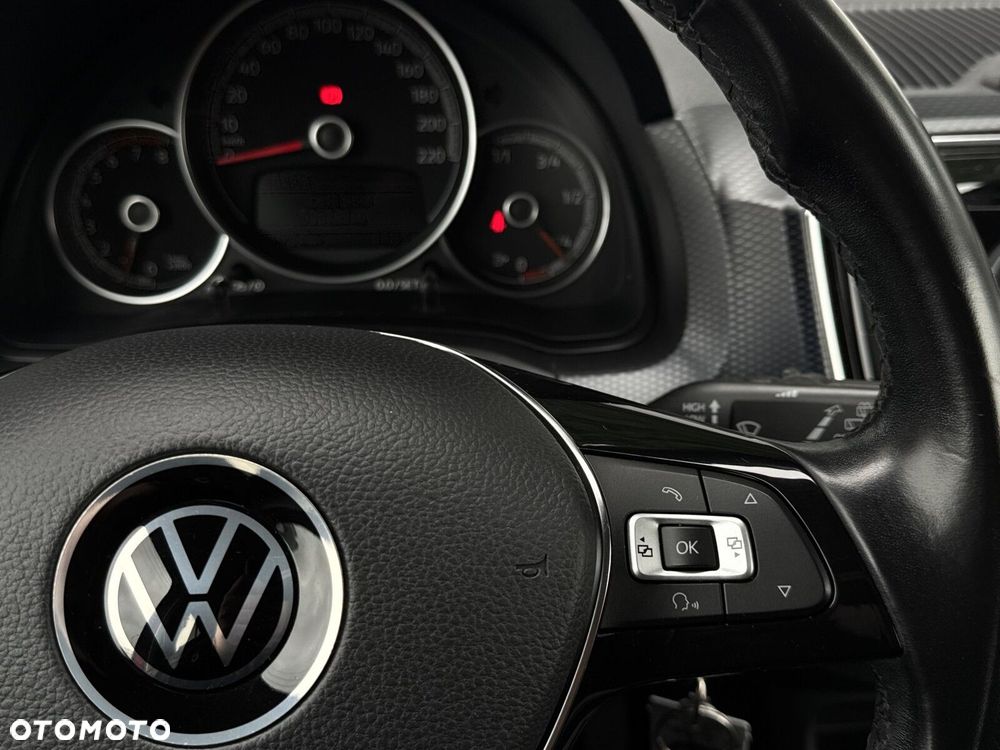 Volkswagen up! 1.0 United - 19