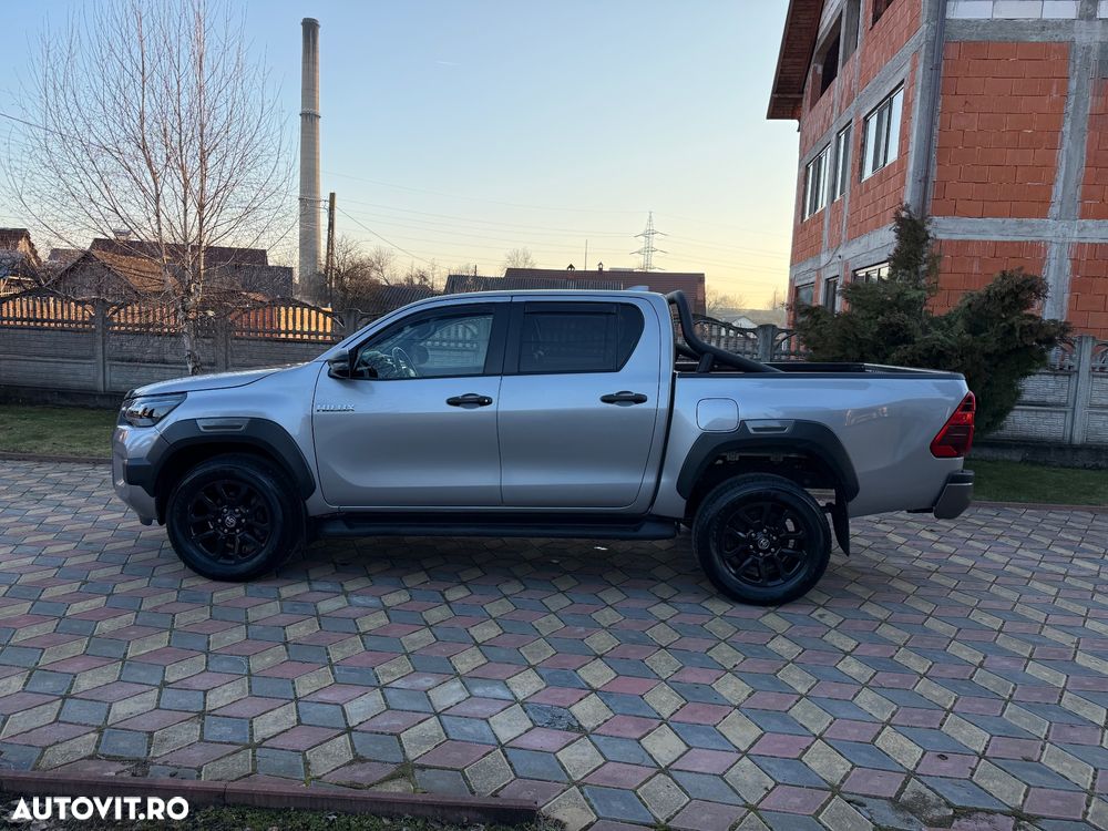 Toyota Hilux 2.8D 204CP 4x4 Double Cab AT Invincible - 11