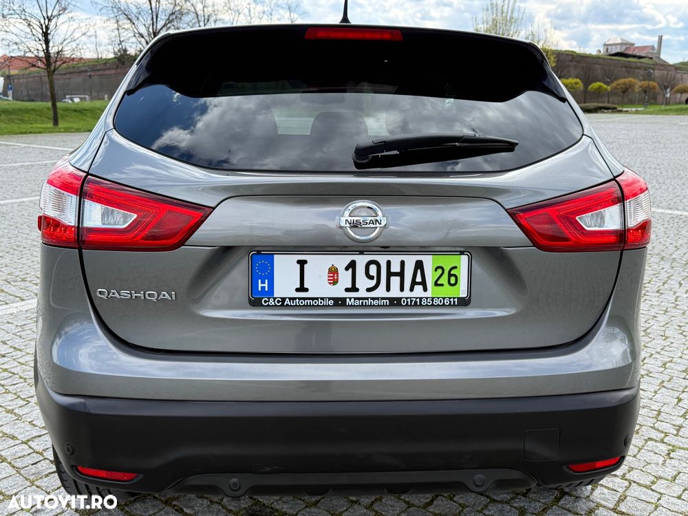 Nissan Qashqai 1.6 DCI ALL-MODE 4x4i TEKNA+ - 6