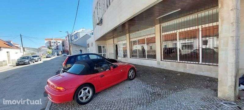 Loja c/ 469 m2 , com rendimento anual de  16.320€ - Grande imagem: 3/6
