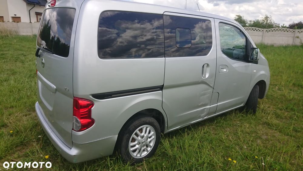 Nissan NV200 - 25