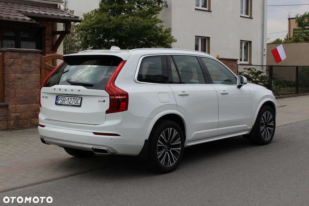 Volvo XC 90 B5 D AWD Momentum - 28