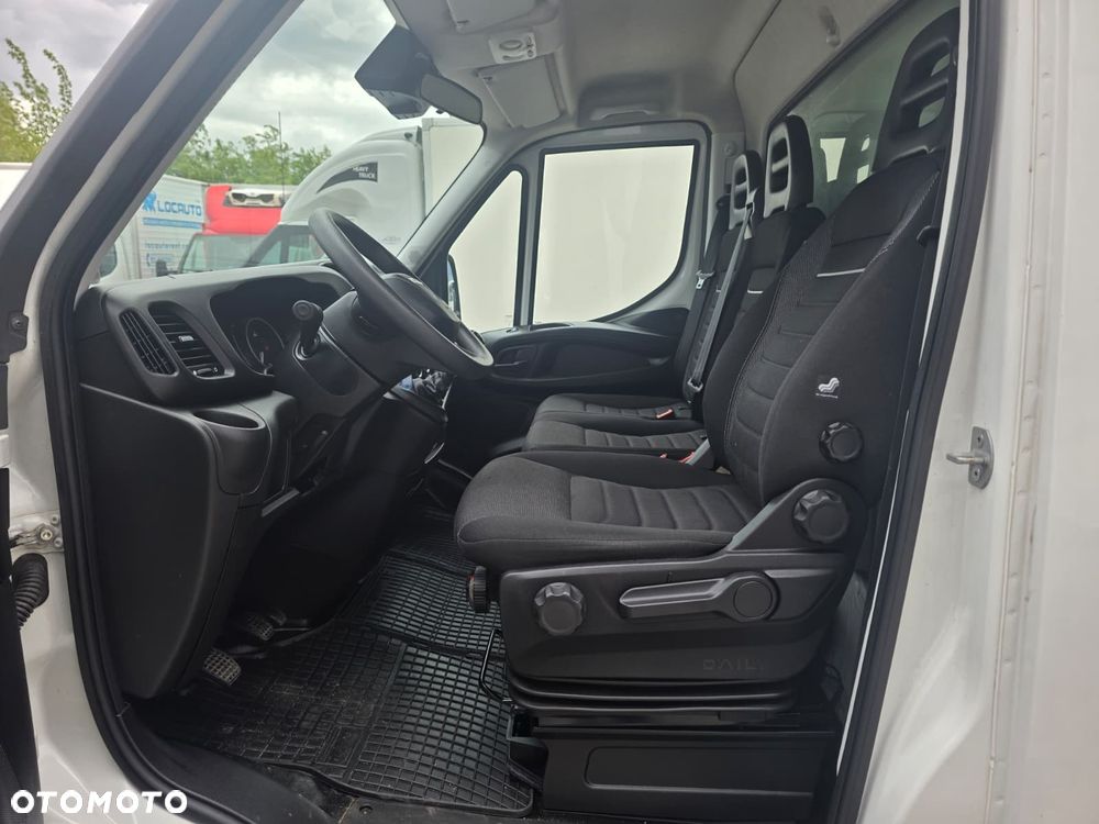 Iveco 35C16 Kontener z Winda 8ep Silnik 3L Bliźniaki 50C18 50C16 - 18