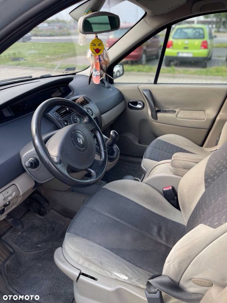 Renault Scenic - 7
