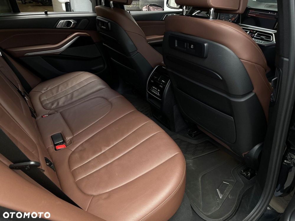 BMW X5 - 16