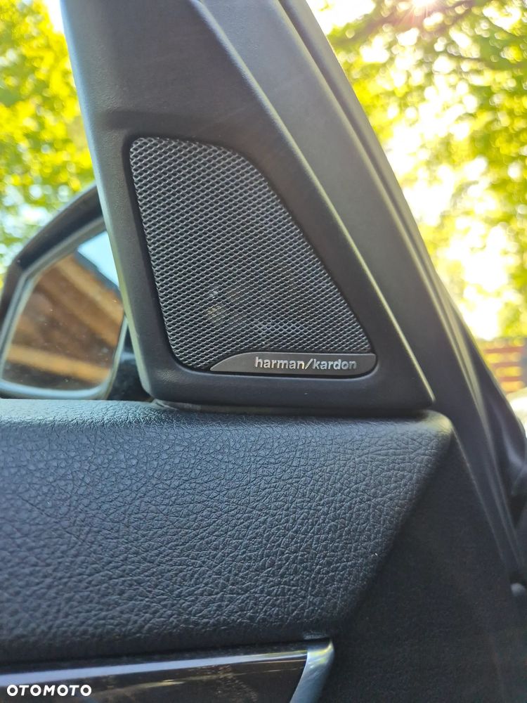 BMW Seria 5 535i - 11