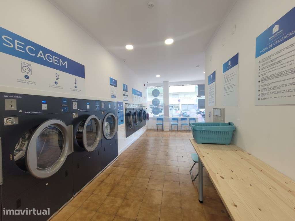 Excelente oportunidade para investir!
Vende-se, Lavandaria Self-Se... - Grande imagem: 2/13
