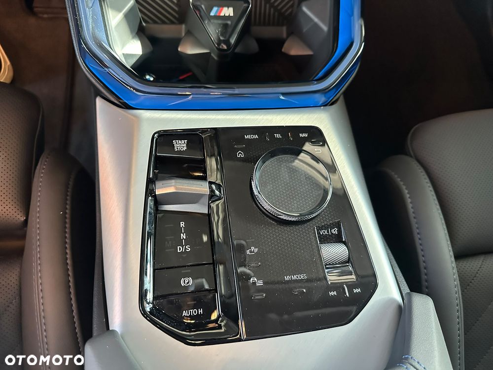 BMW X3 xM50 mHEV - 17