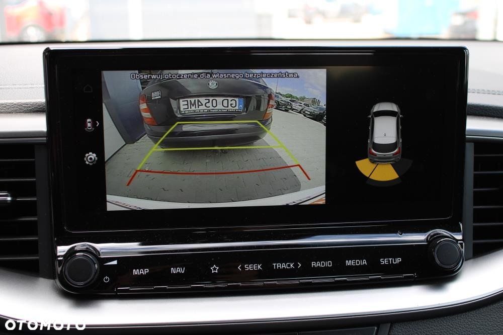 Kia XCeed - 23